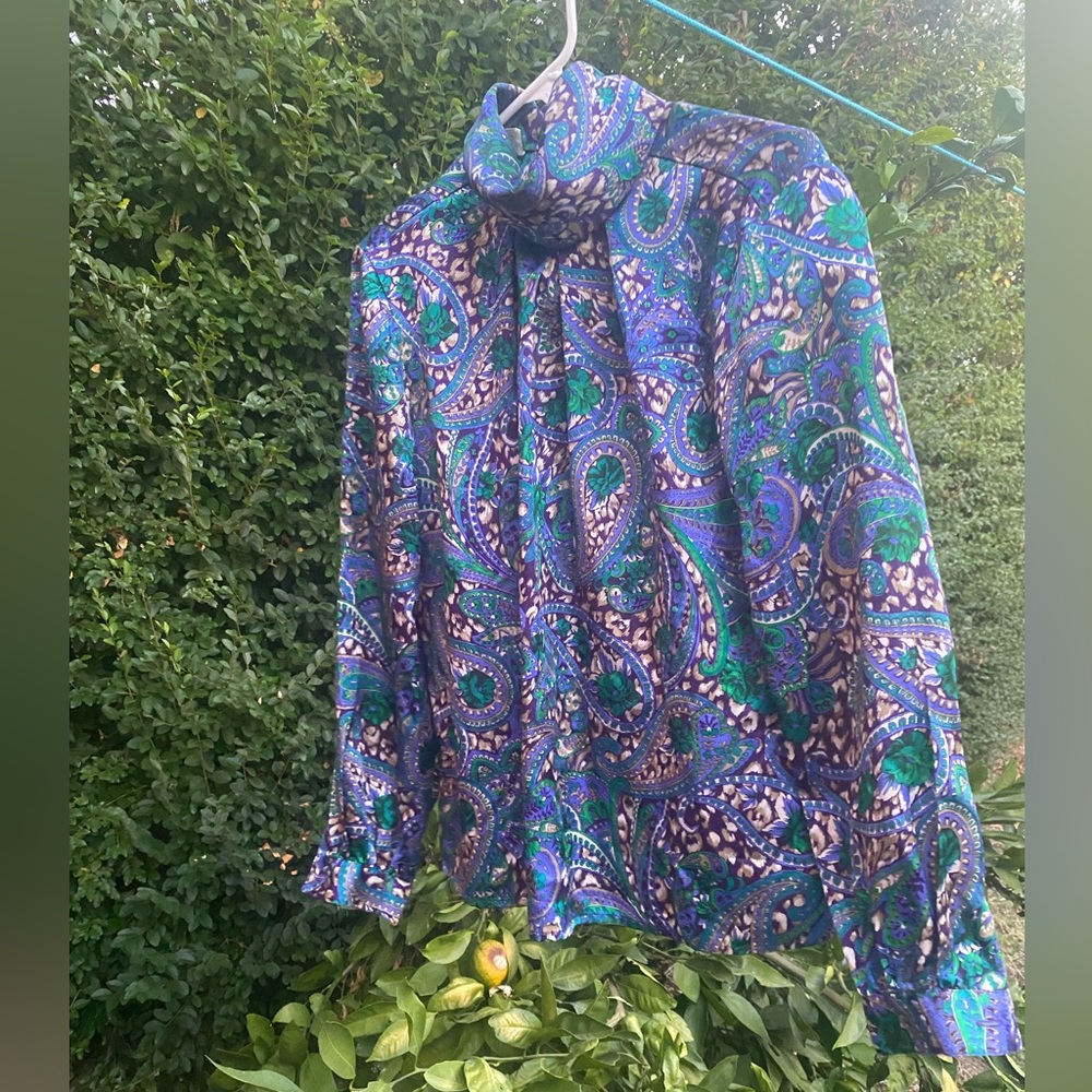 Vintage Anne Klein blouse size small - Picture 2 of 8